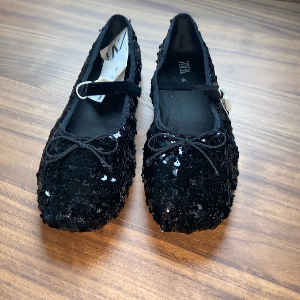 Zara sequin big girls flats. Youth 4
